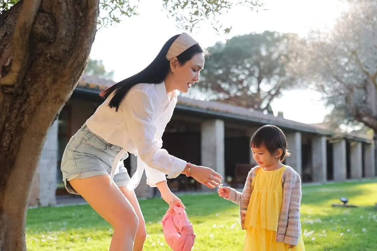 Shandy Aulia liburan bareng anak di Roma, Italia (Instagram/shandyaulia)