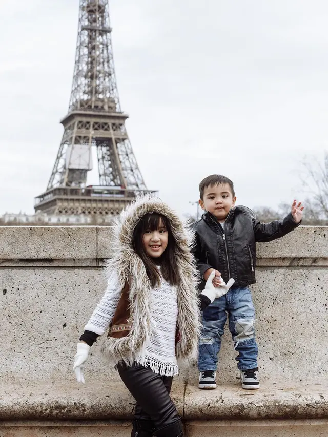 Anggap Amerika Sama dengan Bandung, Begini 6 Gaya Liburan Anak Nia Ramadhani