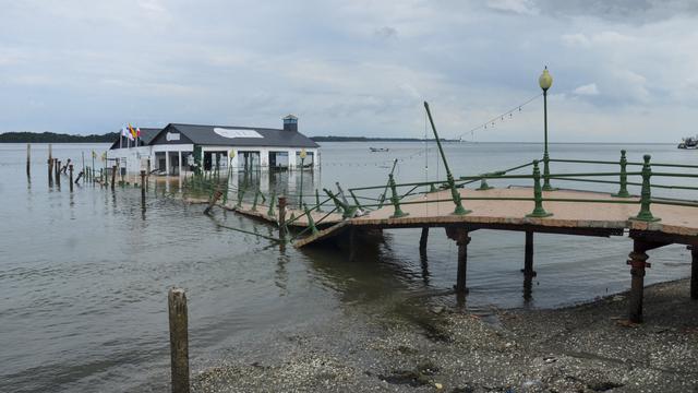 Gempa Magnitudo 6,7 di Ekuador Bikin Dermaga Rusak