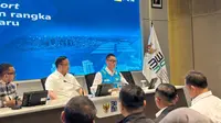Direktur Utama PT PLN (Persero), Darmawan Prasodjo, dalam konferensi pers Kesiapan PLN dan Pertamina dalam rangka Nataru, di Kementerian BUMN, Senin (9/12/2024). (Tira/Liputan6.com)
