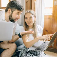 Perencanaan keuangan yang matang dapat menjadi fondasi penting untuk membangun kehidupan rumah tangga yang lebih aman, nyaman, dan sejahtera.  [Dok/Pexels.com/Nataliya Vaitkevich].