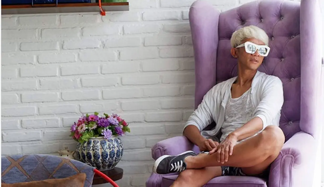 Masih ditempat yang sama, Devi sedikit memberikan bocoran, bahwa bukti-bukti yang dibawa menunjukkan terjadinya percekcokan selama menjalani rumah tangga sekitar delapan bulan. (Instagram/psychodiva2016)