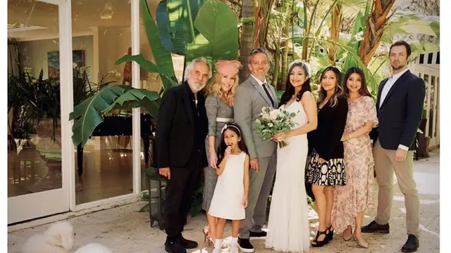 6 Momen Pernikahan Rahma Azhari dengan Pria Bule, Bahagia Dihadiri Saudara