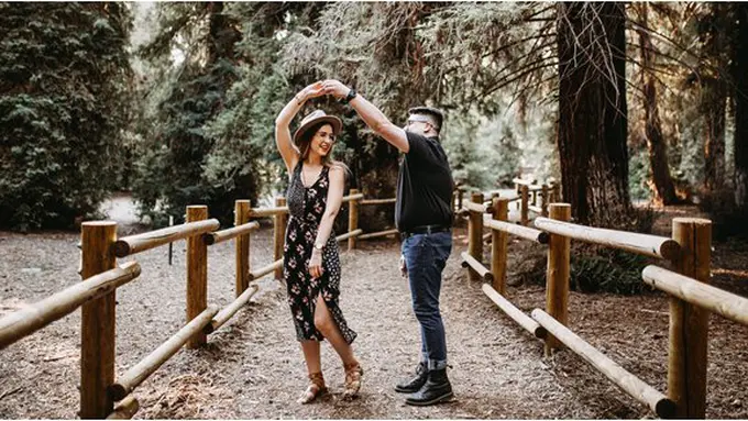 Tampil Menarik/copyright unsplash.com/@clarissemeyer