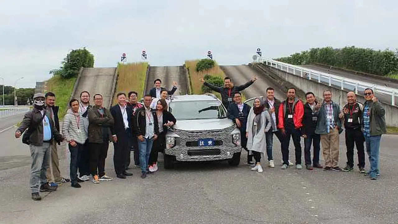 Mitsubishi Xpander Crossover