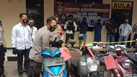 Dibekuk Polisi, 2 Maling Ini Mengaku Sudah Mencuri 2.100 Motor