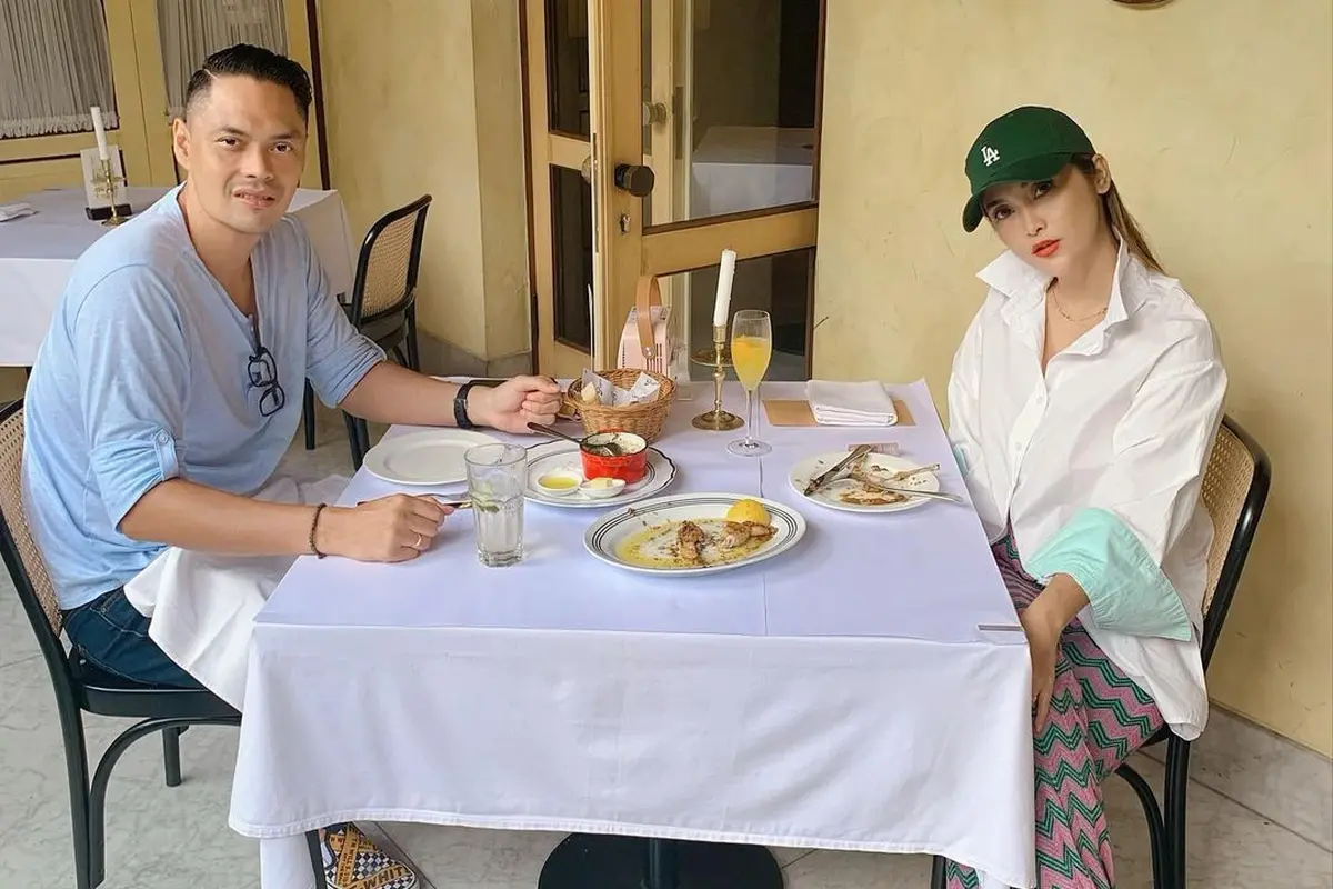 Eva Anindita bersama keluarga (Foto: Instagram  eva_anindita_zachrie)