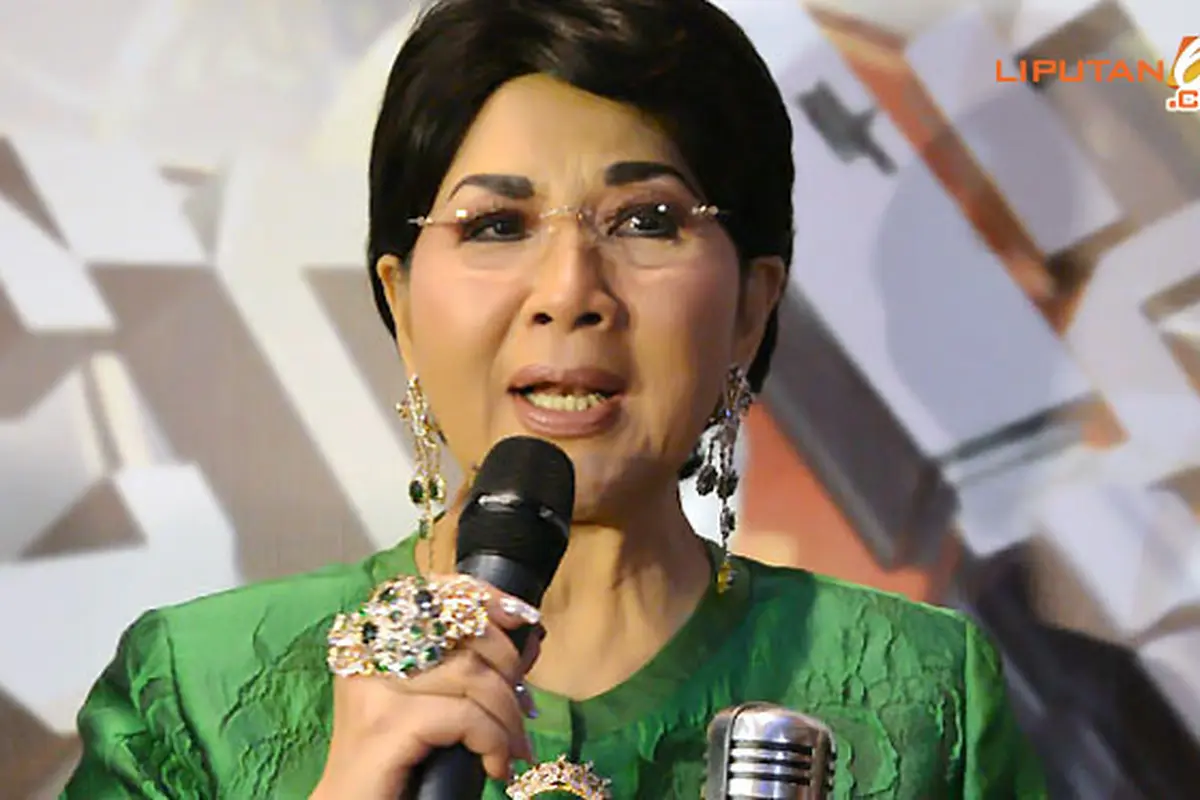 titiek-puspa-130429c.jpg