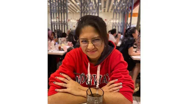 6 Gaya Trendi Zahra Muzdalifah, Pesepak Bola Putri Andalan Timnas