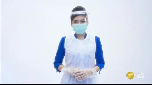 Garuda Indonesia Ungkap Tampilan Awak Kabin Saat Layani Penumpang di Masa Pandemi