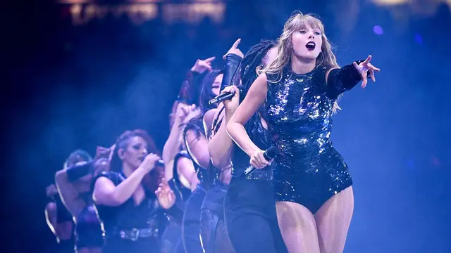 11 Potret Bodysuit Andalan Taylor Swift dari Masa ke Masa