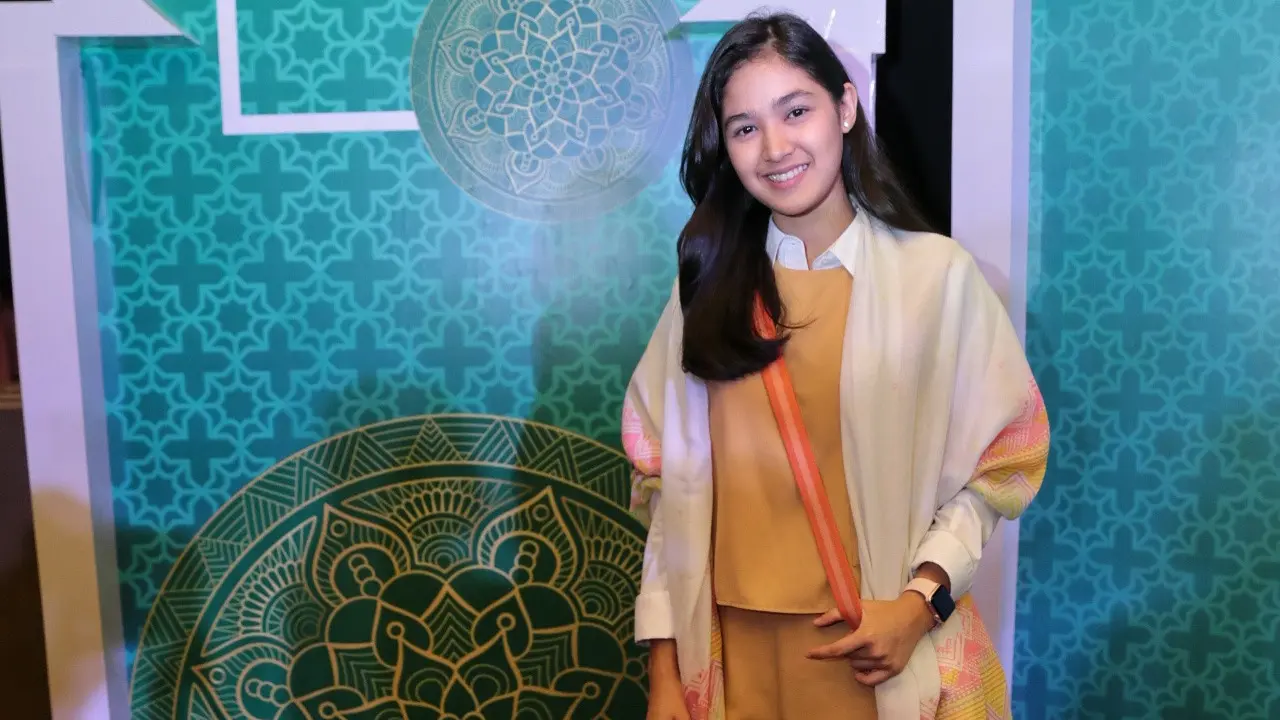 [Bintang] Cut Syifa