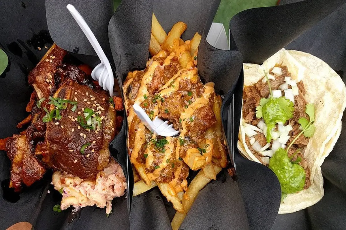 [Bintang] Festival Kuliner Halal