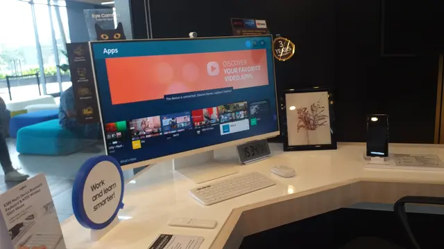 Tampilan Samsung Smart Monitor M8 dengan Desain Slim