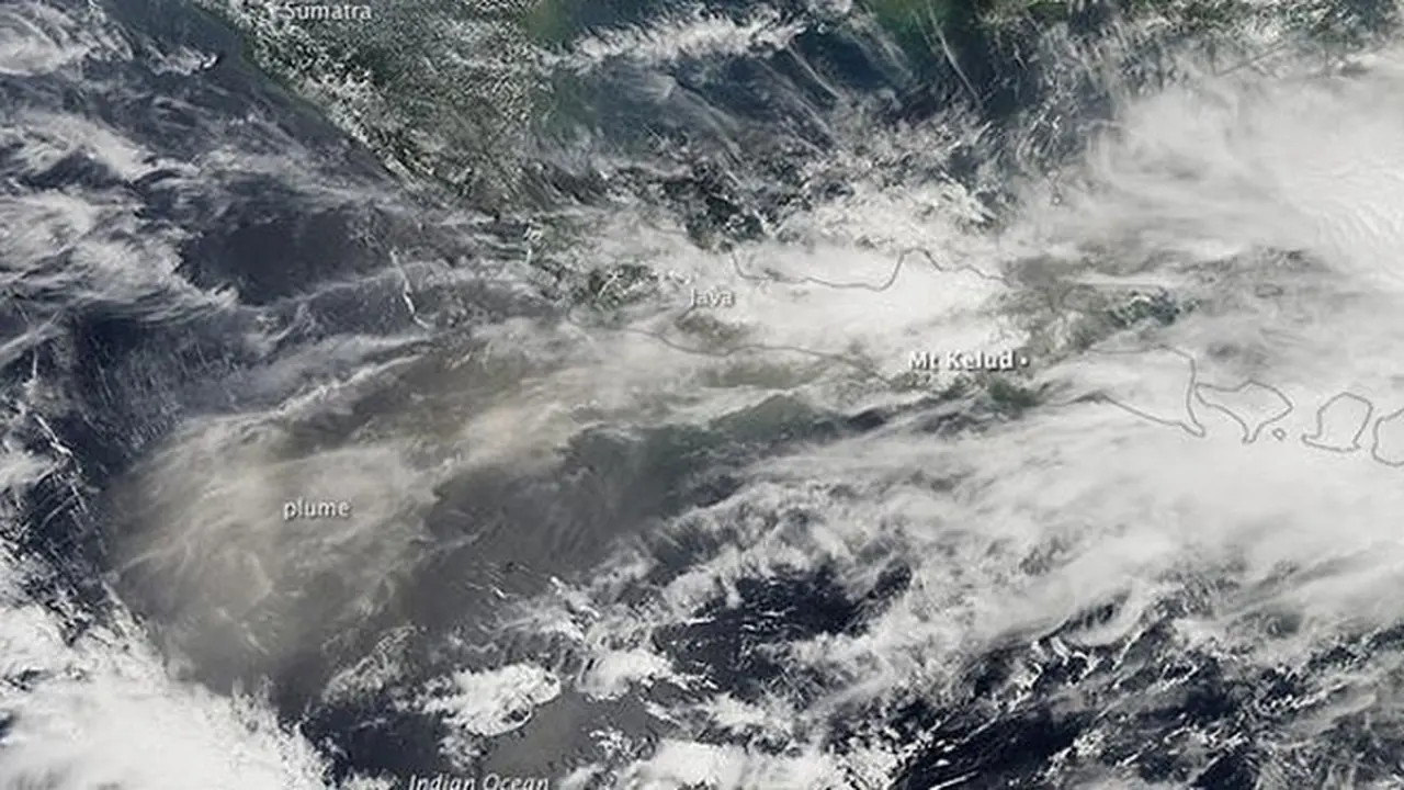 sebaran-kelud-140223b.jpg