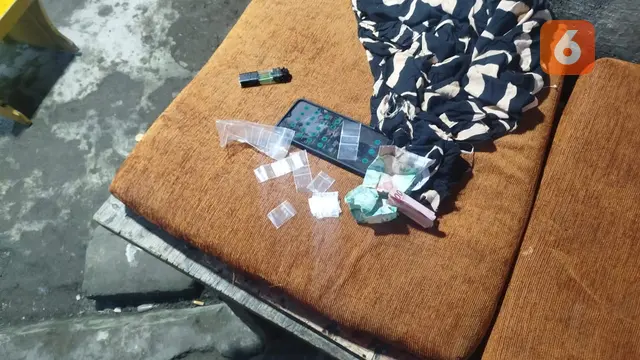 Barang bukti sabu yang diamankan Tim Satgas Narkoba Deninteldam XIV Hasanuddin (Liputan6.com/Istimewa)