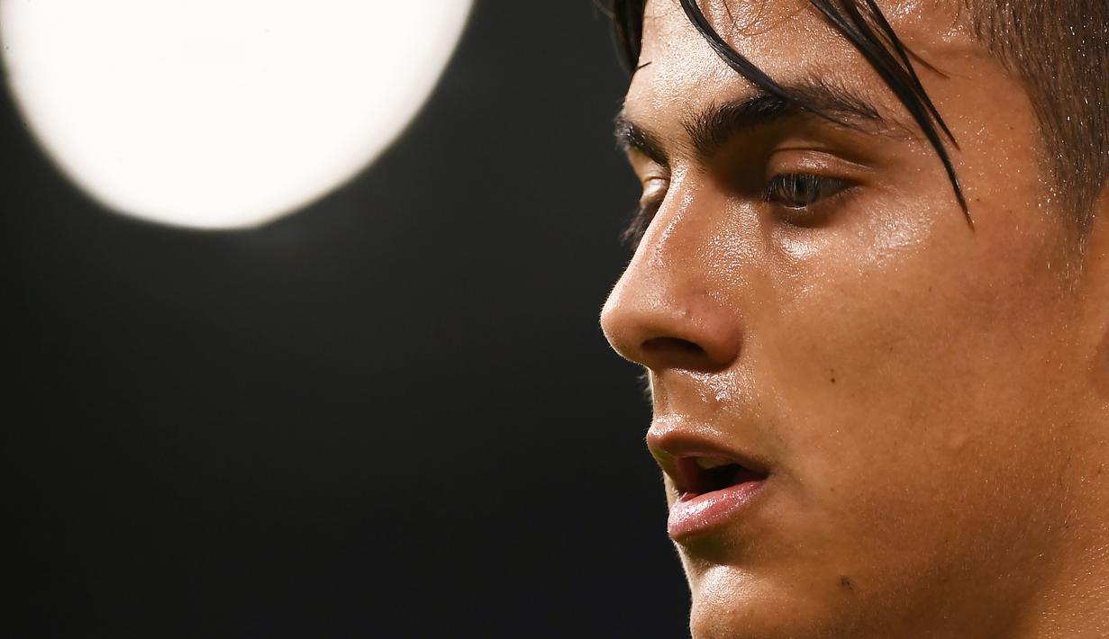 1. Paulo Dybala (Argentina) - Wonderkid ini diproyeksikan untuk menjadi pelayan bagi Romelu Lukaku di Manchester United. Namun Juventus sepertinya sulit melepas sang pemain karena memiliki masa depan yang baik. (AFP/Marco Bertorello)