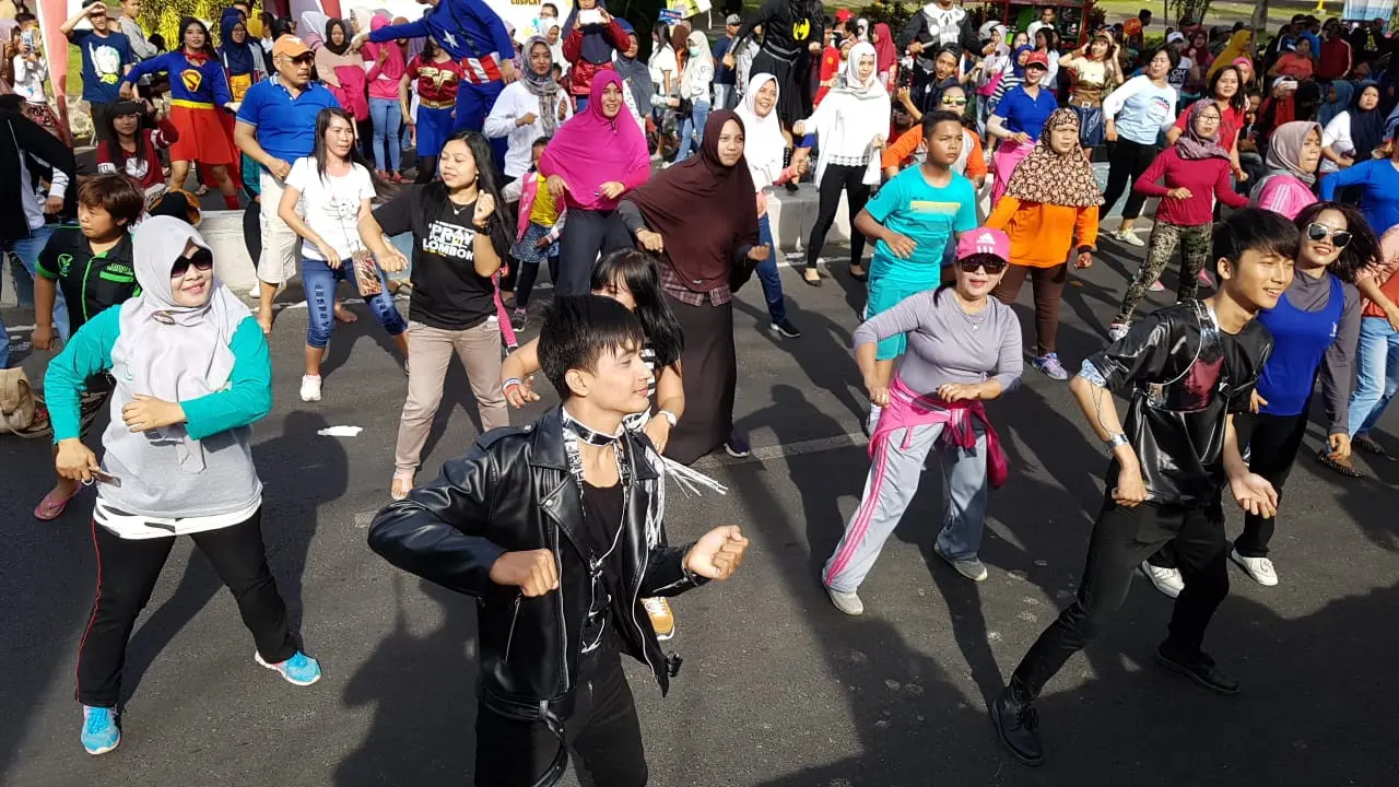 Saat Superhero dan Super Junior KW Ajak Goyang Dayung di Pandaan Pasuruan