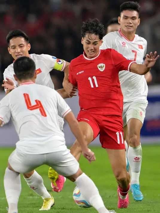 Kemenangan ini membuka peluang Timnas Indonesia melangkah ke ke putaran ketiga kualifikasi. (BAY ISMOYO/AFP)