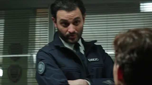 Arian Moayed sebagai DDC Special Agent P. Cleary di film Spider-Man: No Way Home. (Marvel Studios / Sony Pictures)