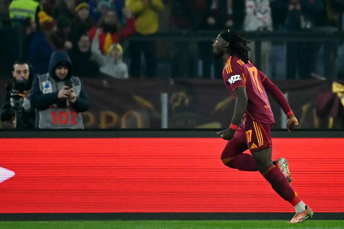 Perkasa di Olimpico, AS Roma Panaskan Papan Atas Klasemen Serie A