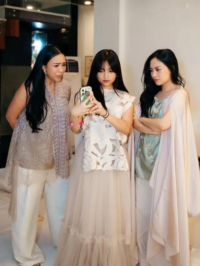 Inspirasi baju lebaran 2025 (credit: instagram/fuji_ann)