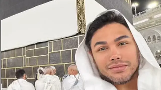 Ivan Gunawan Ibadah Haji