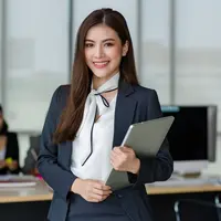 ilustrasi perempuan bekerja/Bangkok Click Studio/Shutterstock