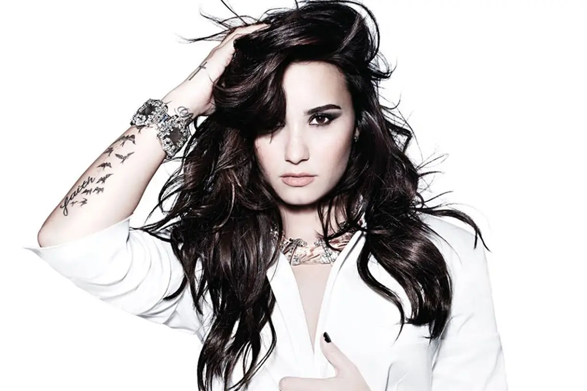 [Bintang] Demi Lovato