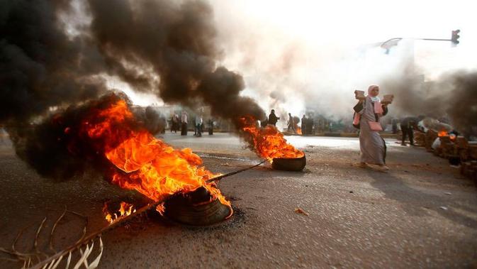 Kerusuhan semakin membabi buta di ibu kota Sudan, Khartoum (AFP/Ashraf Shazly)