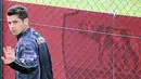 AS Roma's defender Cicinho arrives for a trainig session at Trigoria's training ground in the outskirts of Rome March 31, 2008. AFP PHOTO/FILIPPO MONTEFORTE