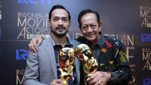 [Bintang] Deddy Sutomo dan Oka Antara