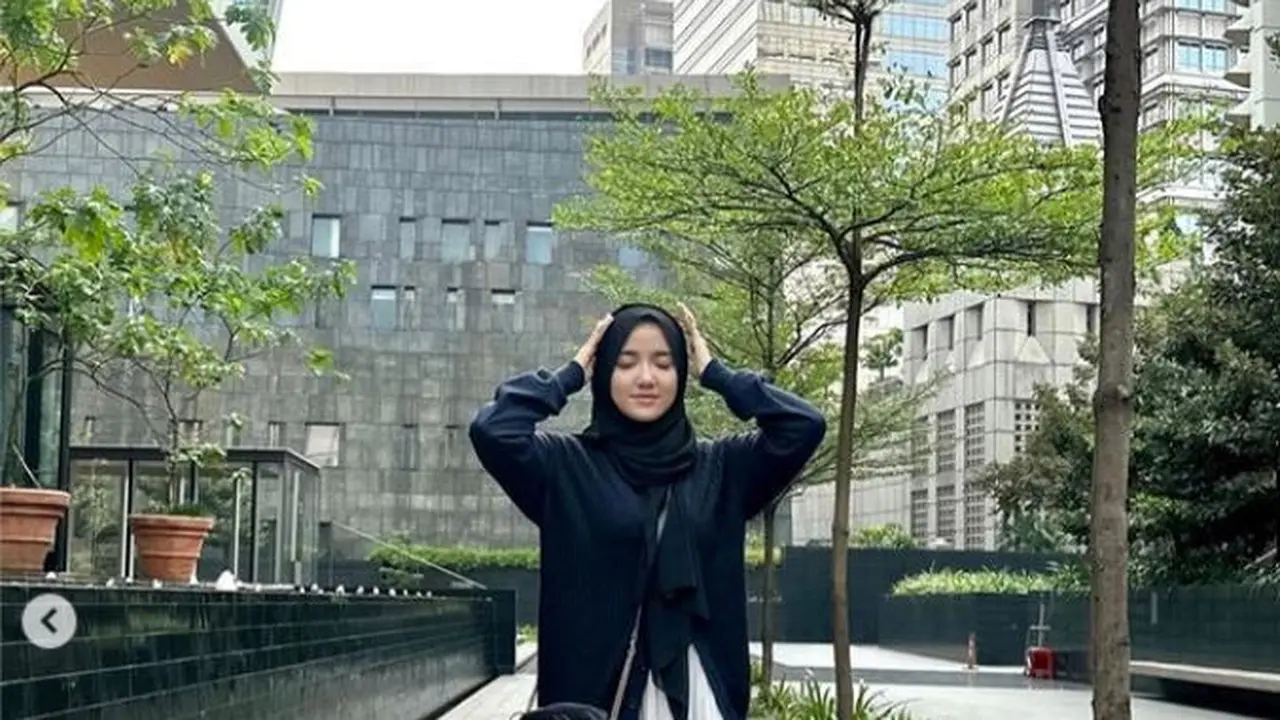 6 Potret Terbaru Wirda Mansur, Dulu Pernah Ingin Dijodohkan dengan Pangeran Mateen