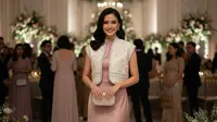 10 Model Cardigan Brokat Tanpa Lengan, Tampil Anggun dan Stylish Saat Kondangan