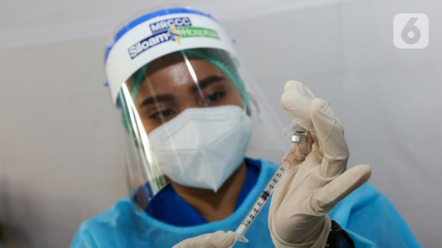 Percepat Pertumbuhan Ekonomi, Kadin Bangun Sentra Vaksinasi Gotong Royong