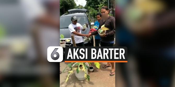 VIDEO: Aksi Pria Tukar Mobil Pribadi dengan Tanaman Hias Impian