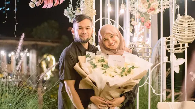 Potret Kejutan Teuku Wisnu Untuk Shireen Sungkar