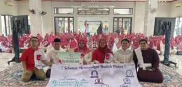 Serah Terima Donasi untuk Anak Yatim, Dhuafa, dan Pemeliharaan Masjid./copyright istimewa
