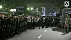 Demo Bela Palestina digelar di kawasan Monas. 35.000 Personel gabungan TNI dan Polri disiagakan untuk mengawal aksi tersebut agar berjalan aman.