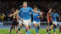 Selebrasi Rasmus Hojlund usai mencetak gol di laga Napoli vs Genoa di pekan ke-6 Serie A 2025/2026 di Stadio Diego Armando Maradona, Minggu (05/10/2025) malam WIB.&nbsp;(Alessandro Garofalo/LaPresse via AP)