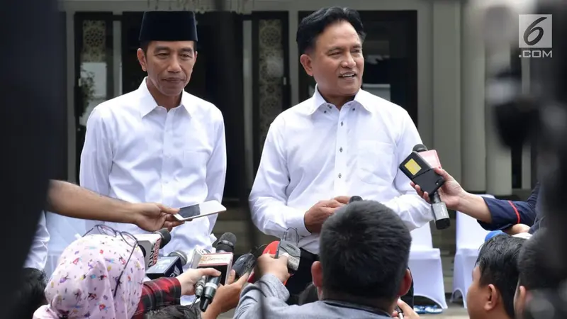 Keakraban Jokowi dan Yusril Ihza Mahendra di Istana Bogor