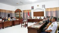 Bupati Lumajang Thoriqul Haq lakukan sosialisasi e-Pajak Pasir (Istimewa)