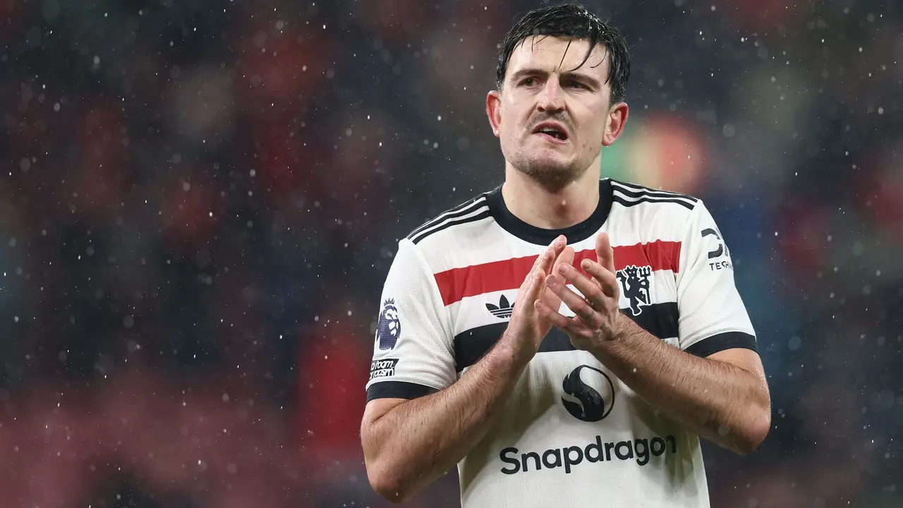 Foto: Reaksi Kecewa Harry Maguire yang Hampir Cetak Gol Kemenangan untuk MU atas Liverpool di Liga Inggris