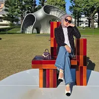 OOTD Syahrini di Jepang Serba Branded. [@princessyahrini]