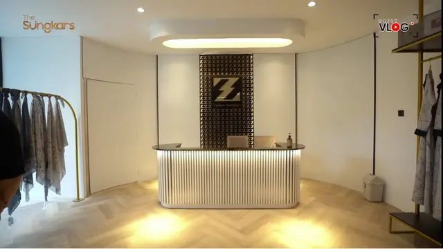 [Fimela] Butik Zaskia Sungkar