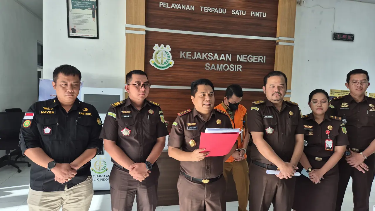 Mantan Kepala Dinas Samosir Tersangka Korupsi