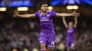 Gelandang Real Madrid, Casemiro, merayakan gol yang dicetaknya ke gawang pada laga final Liga Champions di Stadion Stadion Millenium, Cardiff, Sabtu (3/6/2017). Madrid menang 4-1 atas Juventus. (AFP/Javier Soriano)