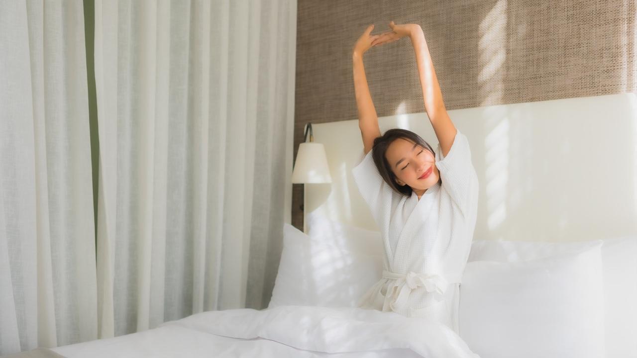 Ilustrasi selamat pagi, pagi hari, bangun tidur