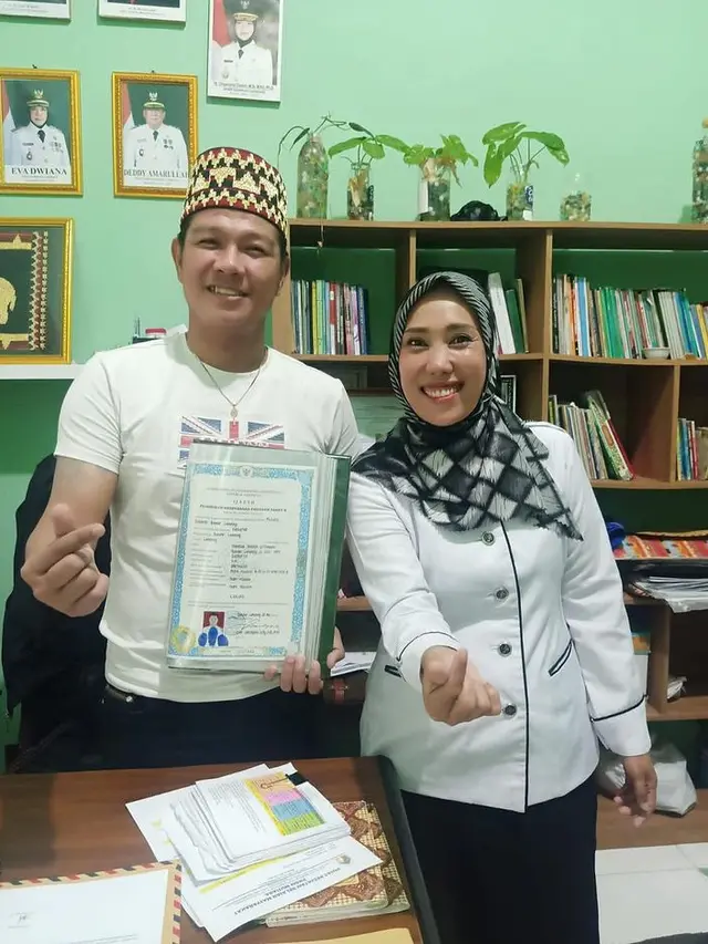 6 Momen Andika Mahesa Kangen Band Dapat Ijazah Paket C Setara SMA