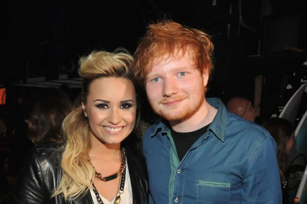 [Bintang] Demi Lovato & Ed Sheeran